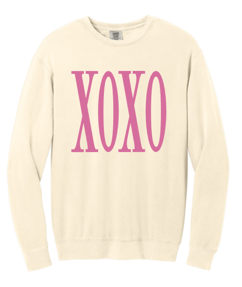 XOXO Comfort Colors Crewneck